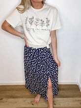 Load image into Gallery viewer, Spotted MIDI Skirt
