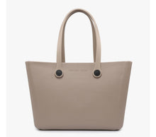 Load image into Gallery viewer, Large Versa Tote
