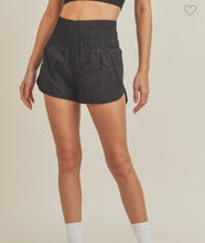 Load image into Gallery viewer, Warm up High Waisted Shorts

