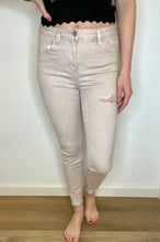 Load image into Gallery viewer, Peony Skinny Stretch Jean
