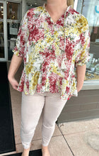 Load image into Gallery viewer, Lisa Floral Top
